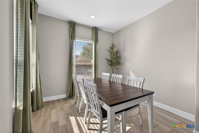 1608 Alvin Cir, New Braunfels, TX 78130