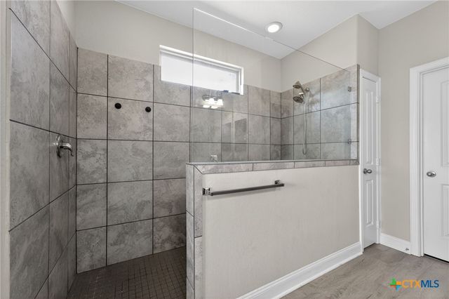 1608 Alvin Cir, New Braunfels, TX 78130