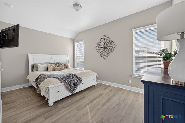 1608 Alvin Cir, New Braunfels, TX 78130