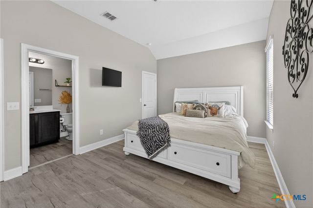 1608 Alvin Cir, New Braunfels, TX 78130