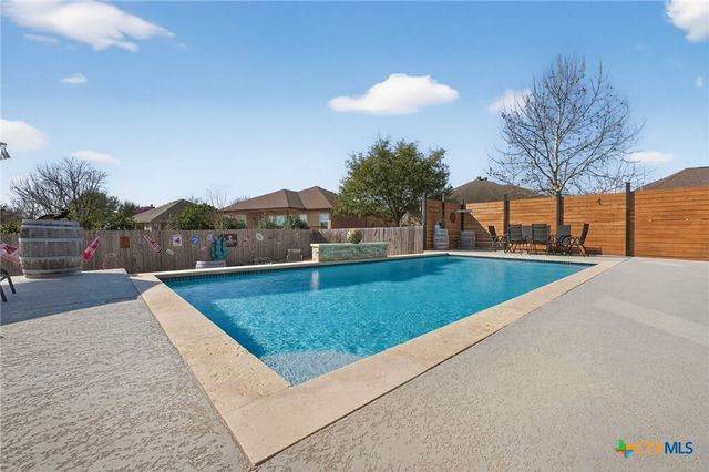 1608 Alvin Cir, New Braunfels, TX 78130