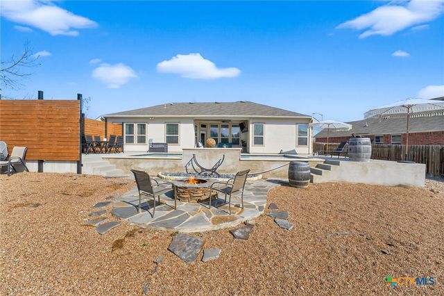 1608 Alvin Cir, New Braunfels, TX 78130