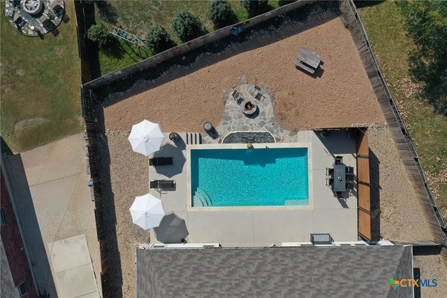 1608 Alvin Cir, New Braunfels, TX 78130