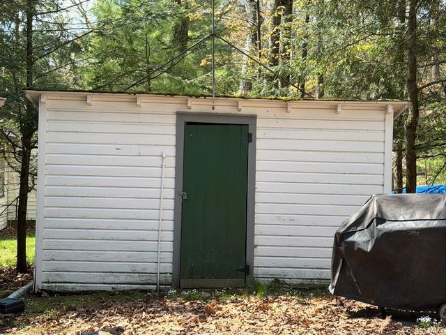 147 Mohican Trail, Glen Spey, NY 12737