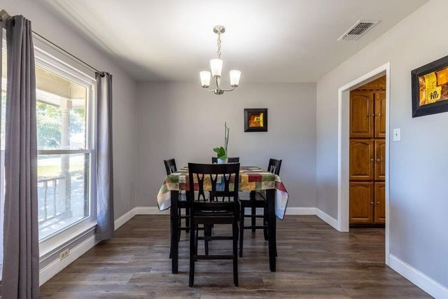 1634 Robin Place, Cleburne, TX 76033