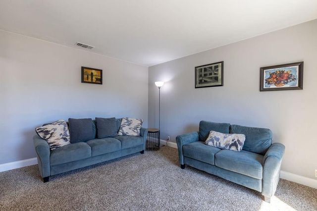 1634 Robin Place, Cleburne, TX 76033