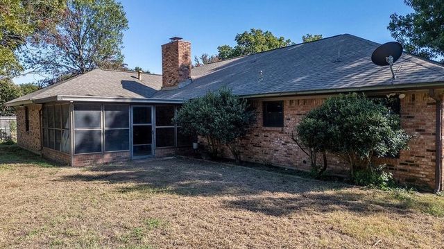1634 Robin Place, Cleburne, TX 76033