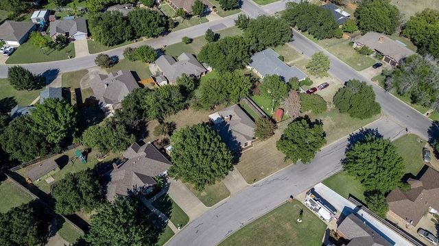 1634 Robin Place, Cleburne, TX 76033