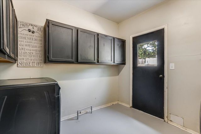 3304 N Porter Ave, Wichita, KS 67204