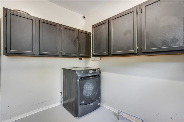 3304 N Porter Ave, Wichita, KS 67204