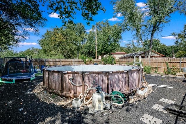3304 N Porter Ave, Wichita, KS 67204