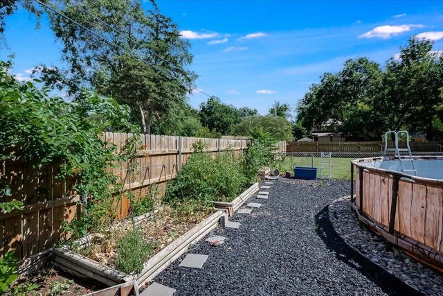 3304 N Porter Ave, Wichita, KS 67204