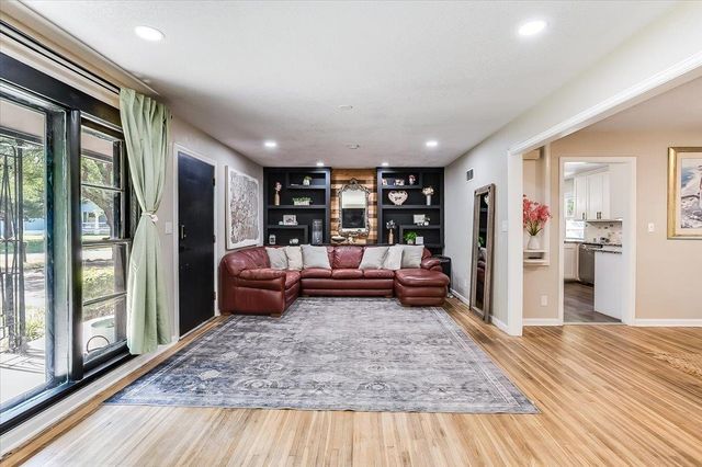 3304 N Porter Ave, Wichita, KS 67204