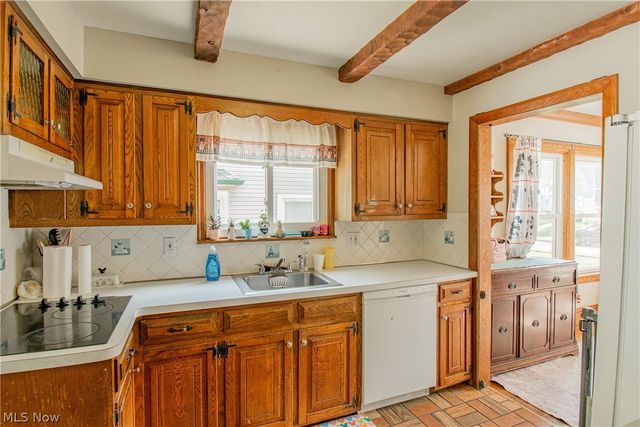 706 Crestview Avenue, Akron, OH 44320