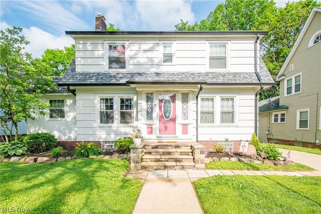 706 Crestview Avenue, Akron, OH 44320