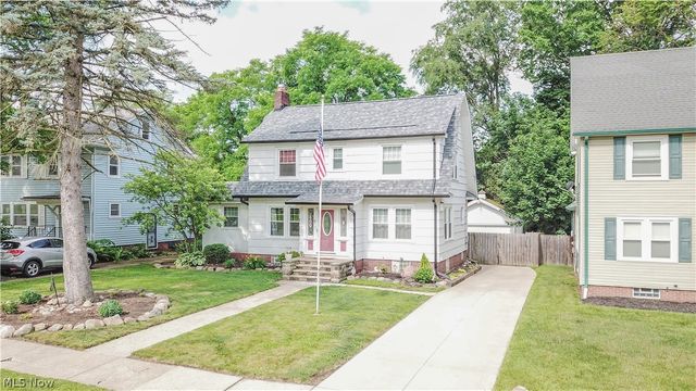 706 Crestview Avenue, Akron, OH 44320