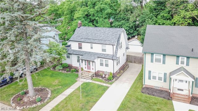706 Crestview Avenue, Akron, OH 44320