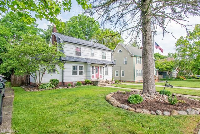 706 Crestview Avenue, Akron, OH 44320