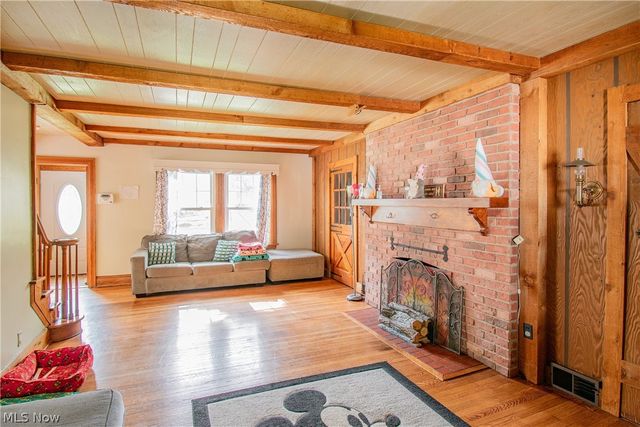 706 Crestview Avenue, Akron, OH 44320