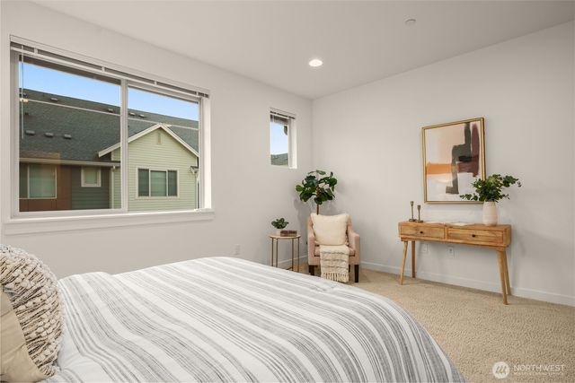 15768 NE 14th Terrace, Bellevue, WA 98008