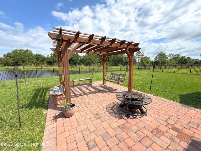 1873 Farmhouse Road SE, Palm Bay, FL 32909
