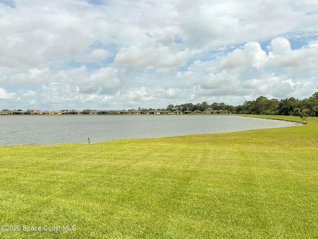 1873 Farmhouse Road SE, Palm Bay, FL 32909