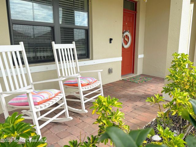 1873 Farmhouse Road SE, Palm Bay, FL 32909