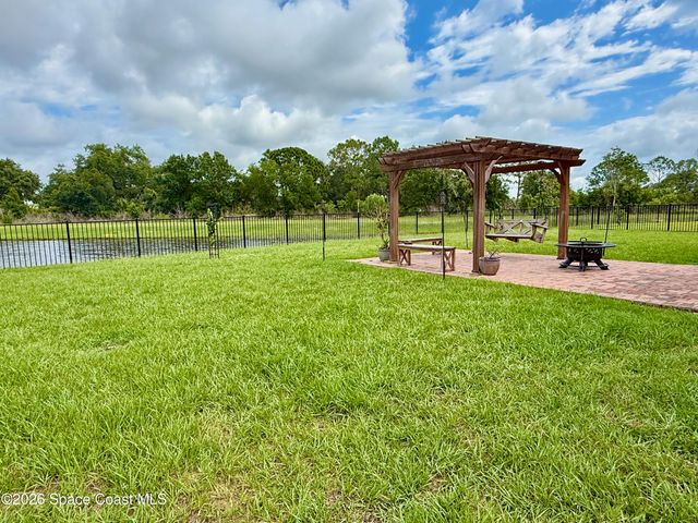 1873 Farmhouse Road SE, Palm Bay, FL 32909