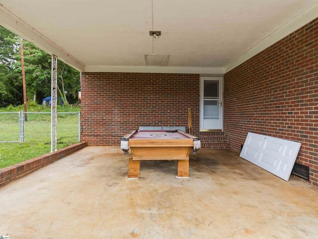 186 Stribling Circle, Spartanburg, SC 29301