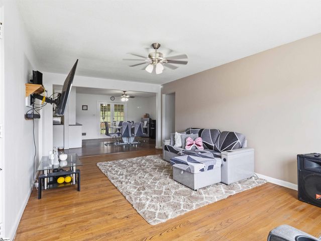 186 Stribling Circle, Spartanburg, SC 29301