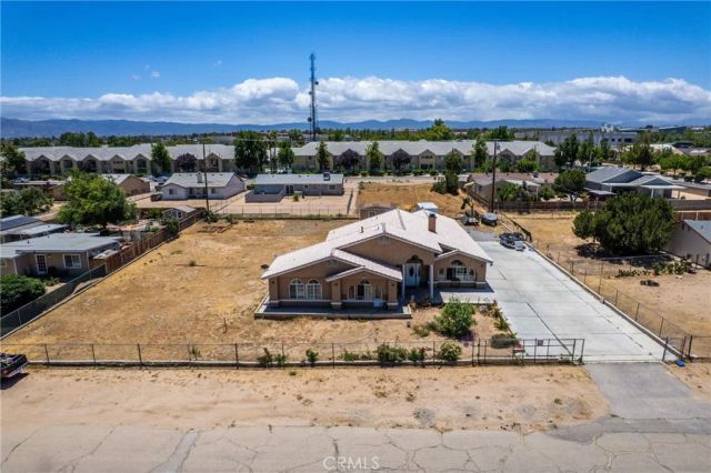 15921 Pine Street, Hesperia, CA 92345