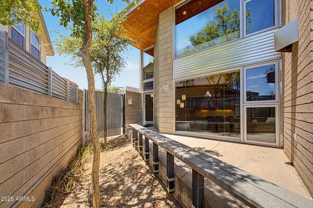 920 S ASH Avenue, Tempe, AZ 85281