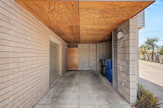 920 S ASH Avenue, Tempe, AZ 85281