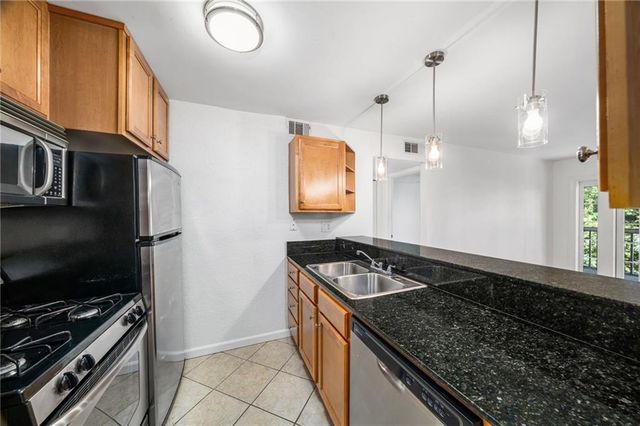 1445 Monroe Drive NE G-11, Atlanta, GA 30324