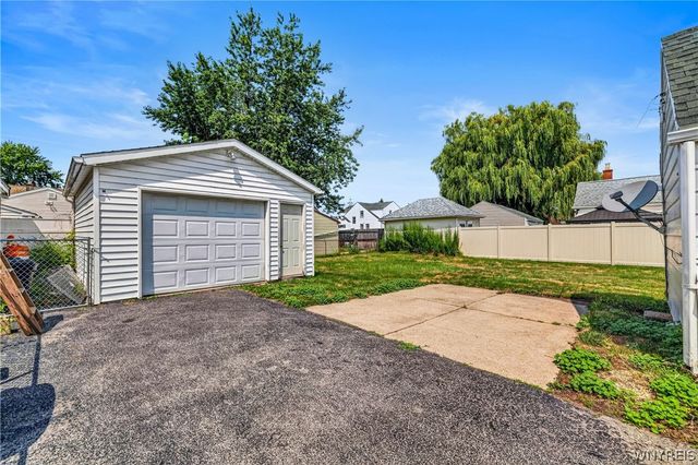 246 Lackawanna Avenue, Cheektowaga, NY 14212