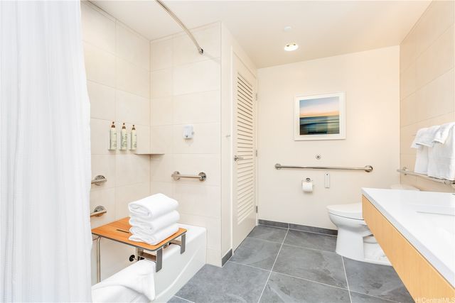 1390 Kapiolani Boulevard 3002, Honolulu, HI 96814