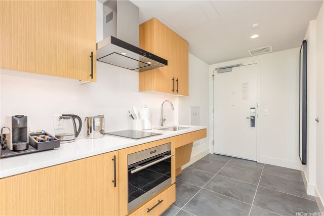 1390 Kapiolani Boulevard 3002, Honolulu, HI 96814