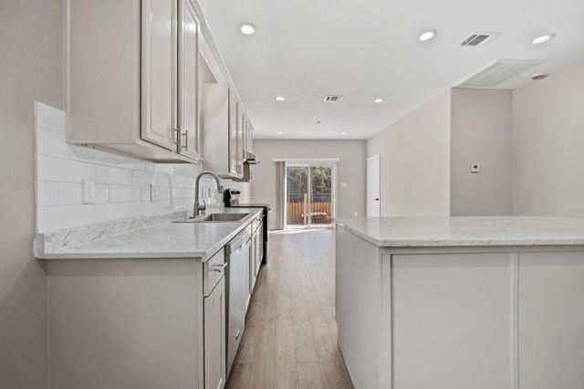160 Oak Lane, Shepherd, TX 77371