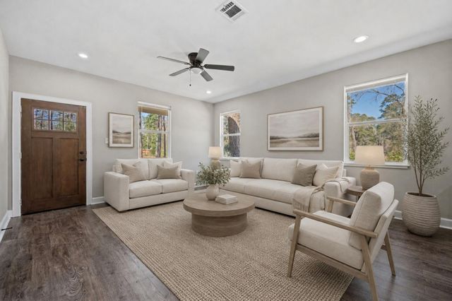 160 Oak Lane, Shepherd, TX 77371