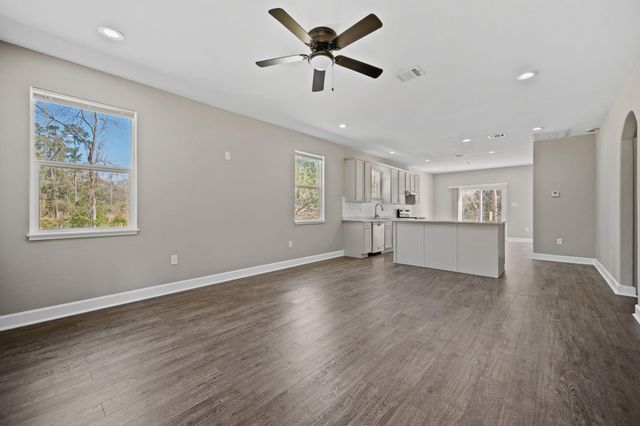 160 Oak Lane, Shepherd, TX 77371