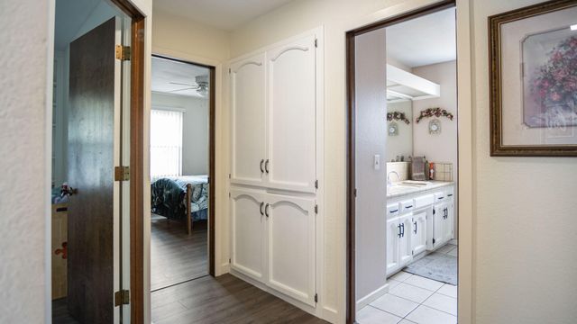 2335 E Harvard Court, Visalia, CA 93292