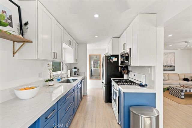 2005 Ripley Avenue, Redondo Beach, CA 90278