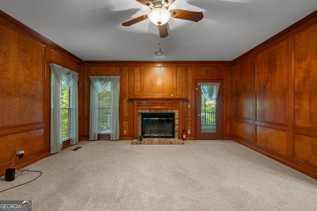 214 Highland Trail, Lagrange, GA 30240