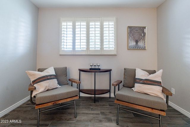 4016 S HOLBROOK Lane, Tempe, AZ 85282