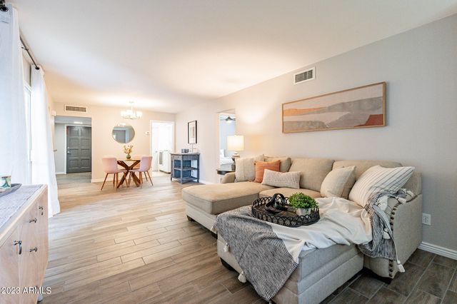 4016 S HOLBROOK Lane, Tempe, AZ 85282