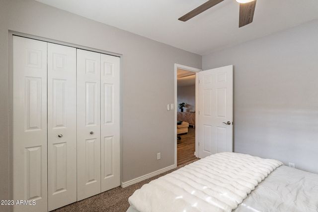 4016 S HOLBROOK Lane, Tempe, AZ 85282