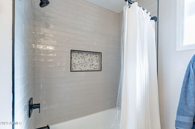 4016 S HOLBROOK Lane, Tempe, AZ 85282