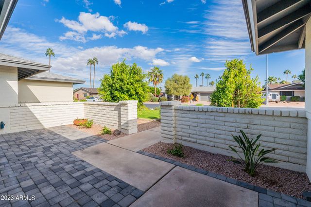 4016 S HOLBROOK Lane, Tempe, AZ 85282