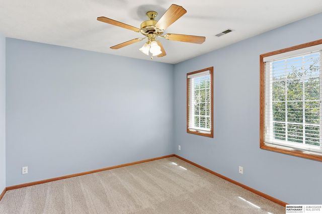 17012 O Circle, Omaha, NE 68135
