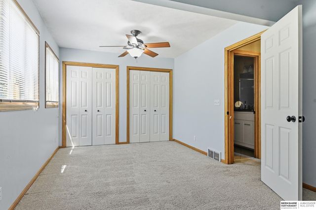 17012 O Circle, Omaha, NE 68135